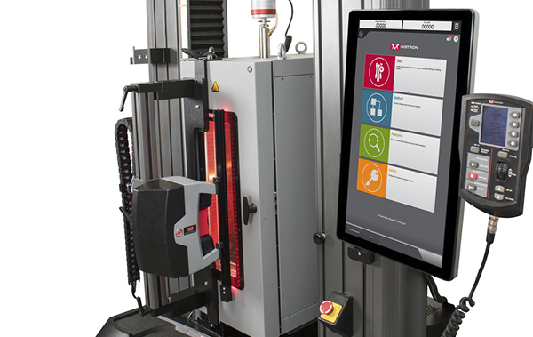 instron-5985-chamber